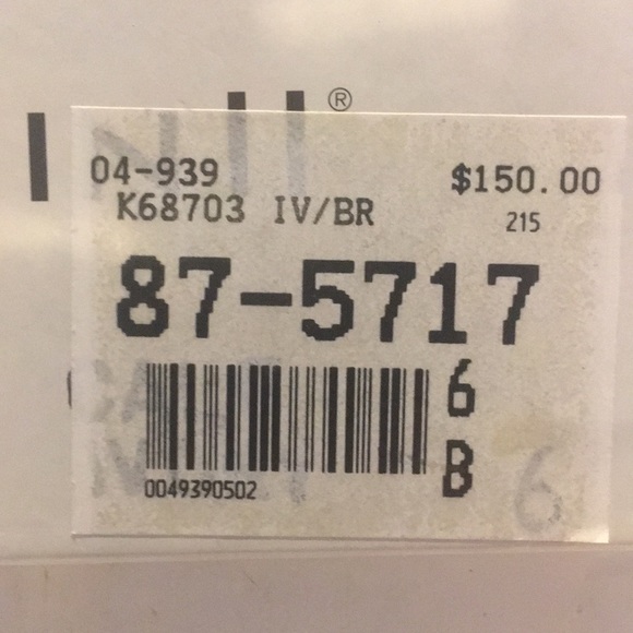 Anne Klein spectator shoes size 6 - Picture 7 of 8